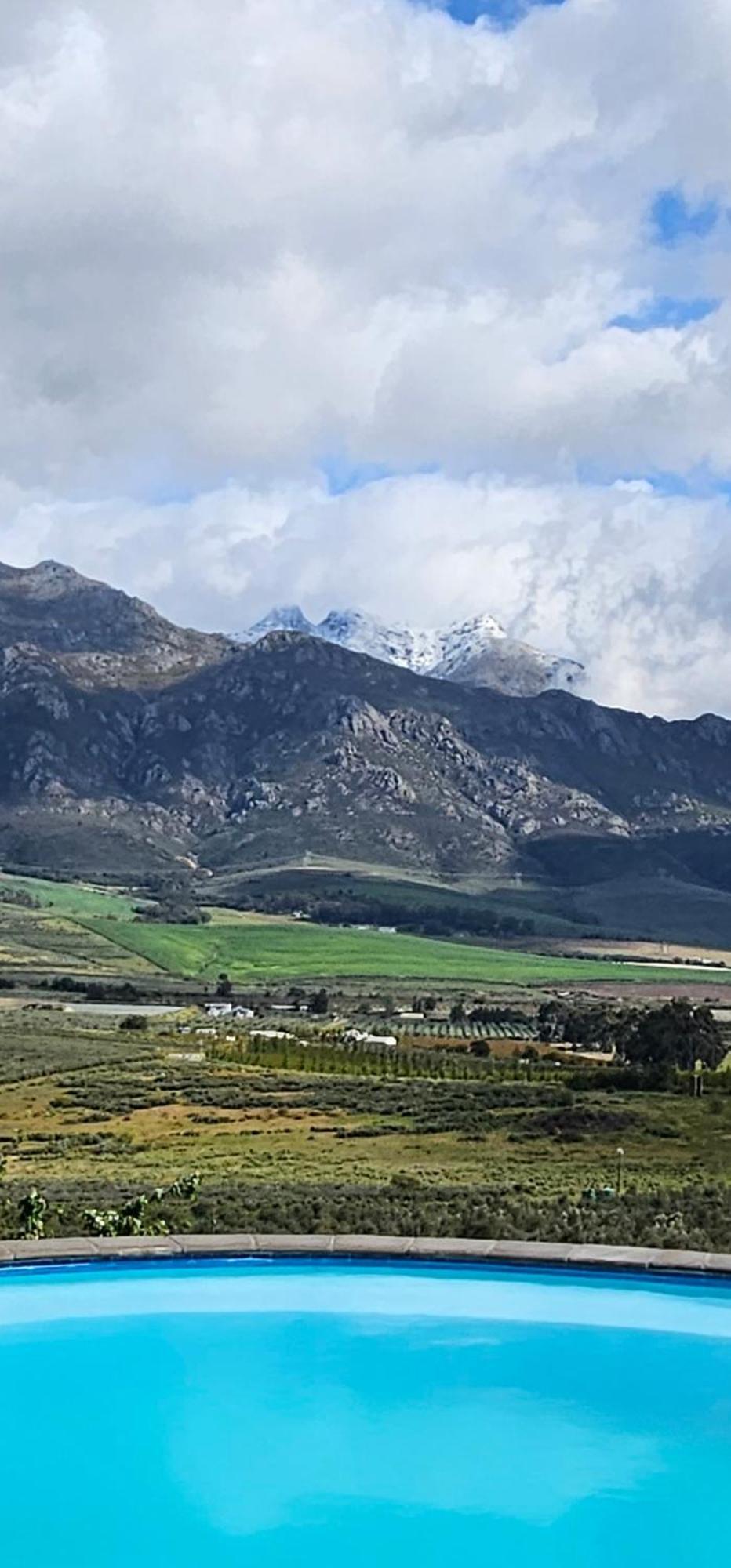 Valley View Eco Country Estate - Paradise In The Winelands Holiday home *